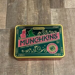 Munchkins Donut Hole Treats Tin